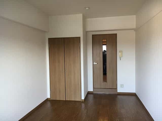 305号室の室内写真2枚目