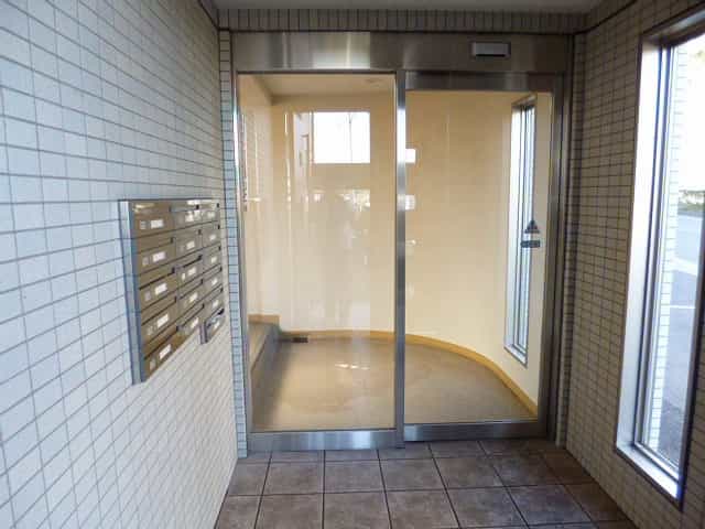 グリーンロード山手2の共用部写真2番目