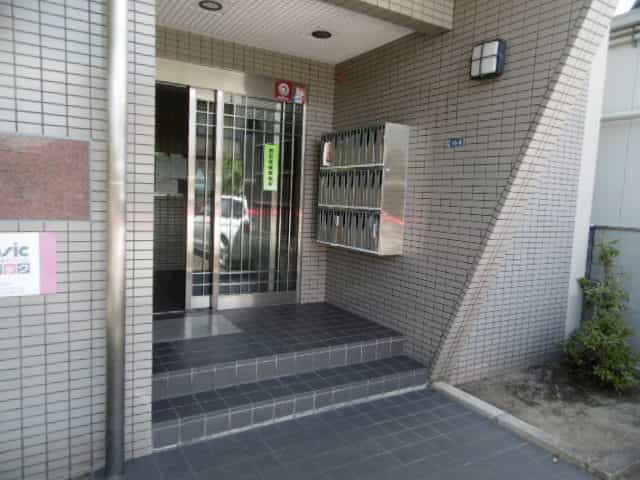 ヴィヴァーチェ南笠の共用部写真2番目
