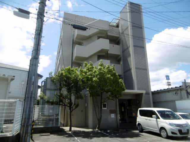 ヴィヴァーチェ南笠の共用部写真1番目