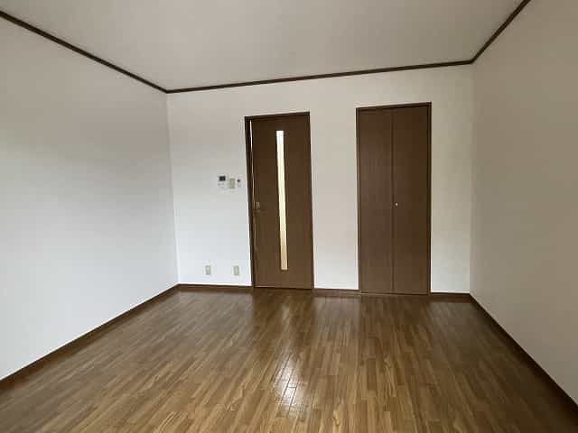 2階の室内写真2枚目