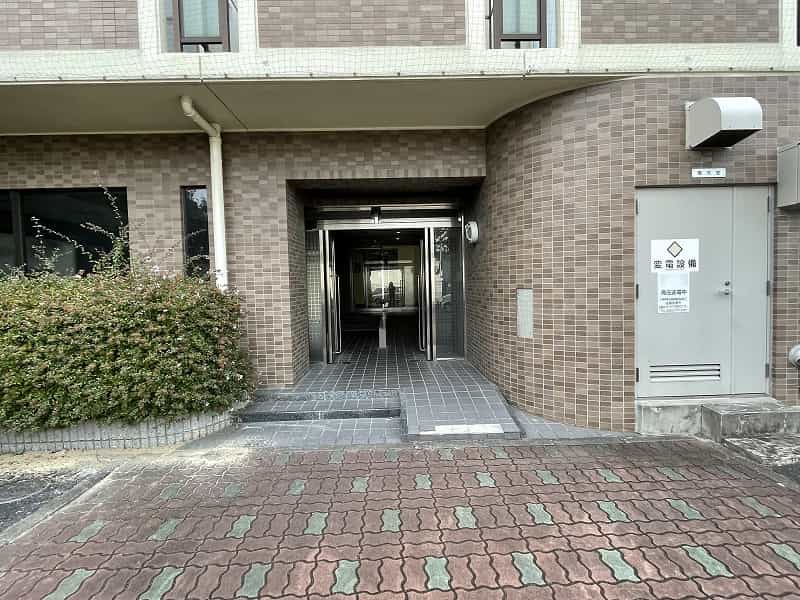 グリーンロード山手の共用部写真1番目