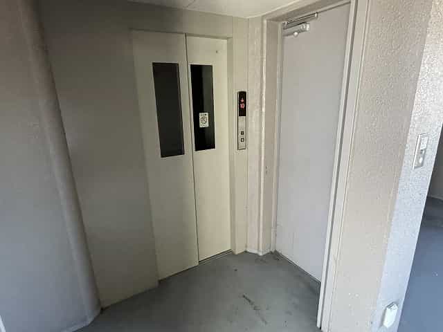 サニーサイドテラスKの共用部写真4番目
