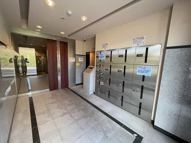 太陽プラザ南草津駅前の共用部写真5番目