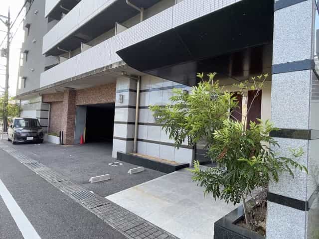太陽プラザ南草津駅前の共用部写真2番目
