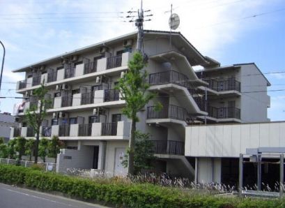 ニュー大将軍松兼の外観写真
