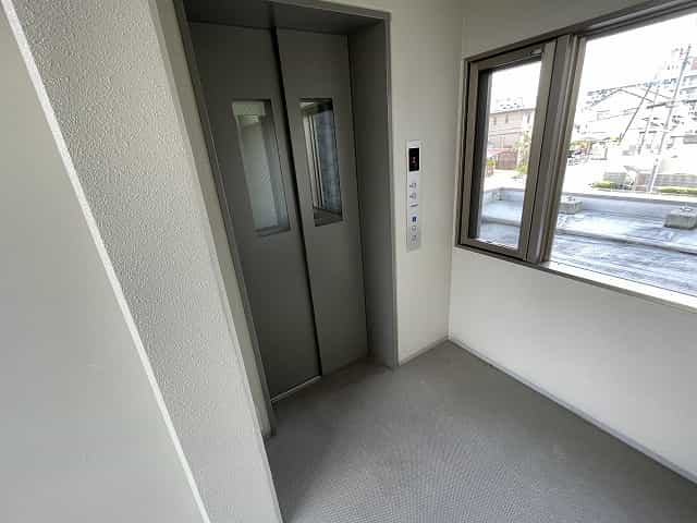 ナジックメイト梨園の共用部写真7番目