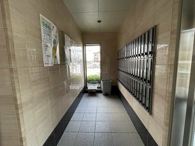 ナジックメイト梨園の共用部写真5番目