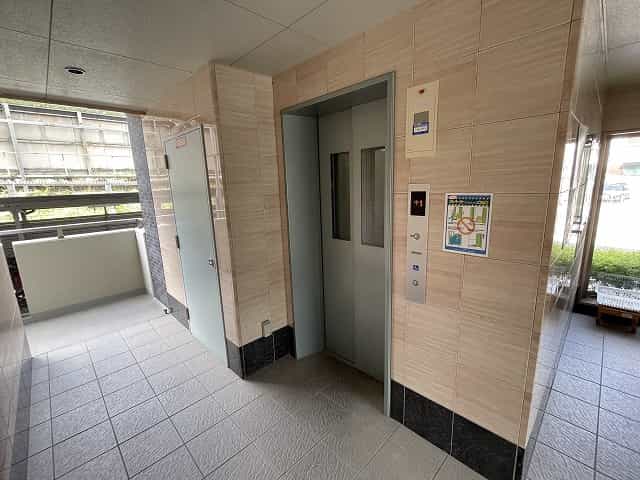 ナジックメイト梨園の共用部写真6番目