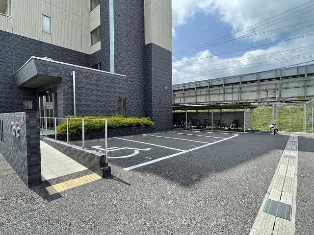 ナジックメイト梨園の共用部写真8番目