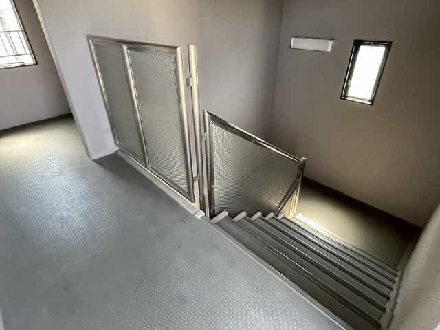 グラフィーネ草津野路東の共用部写真5番目