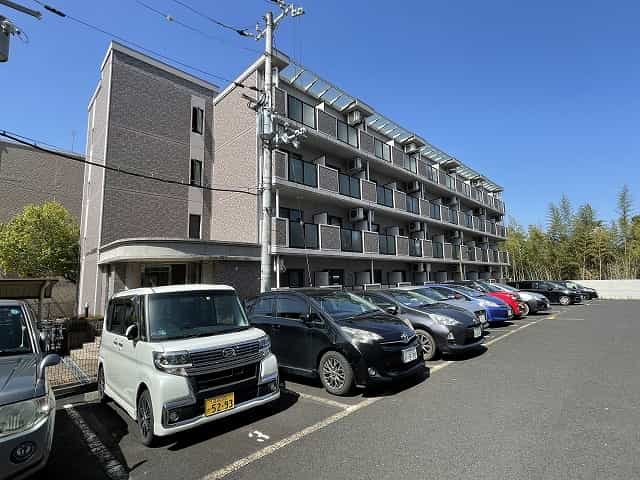 グラフィーネ草津野路東の共用部写真1番目