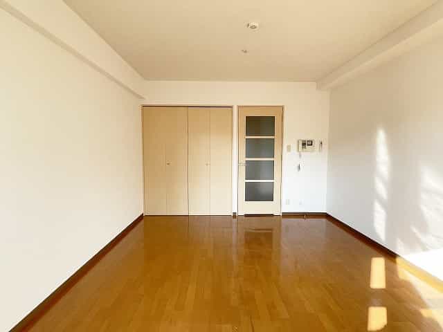 205号室の室内写真1枚目