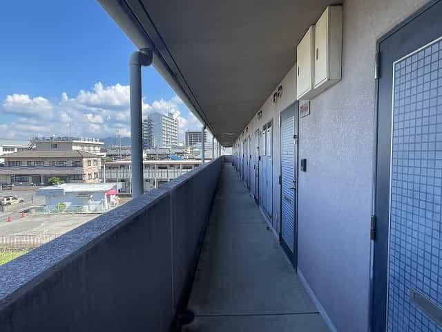 アートプラザ南笠の共用部写真3番目