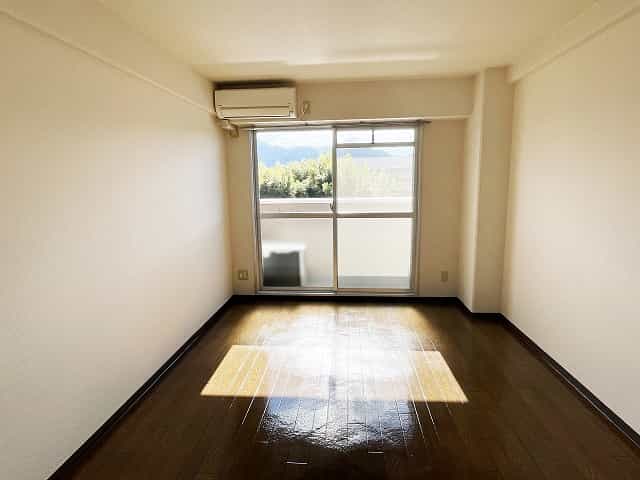 1K(8帖)の室内写真4枚目