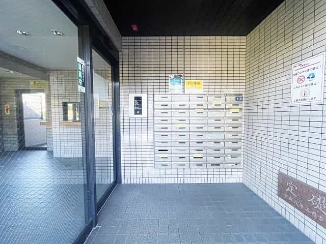 野路一番館の共用部写真1番目