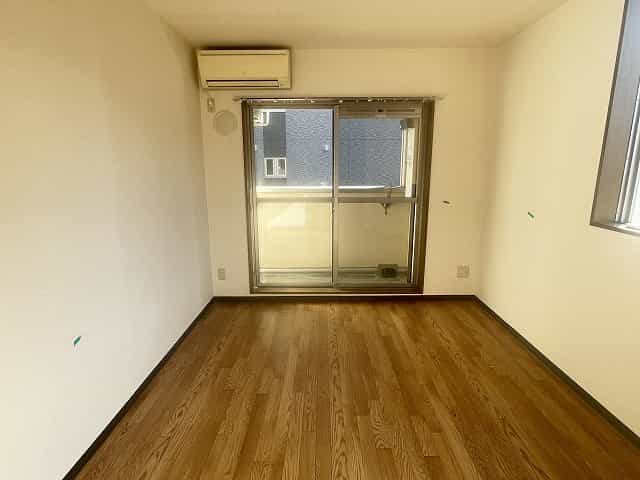 1K(B1)の室内写真3枚目
