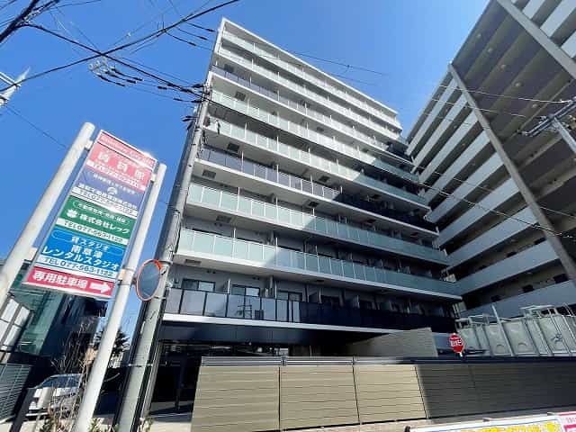 エスリードカレッジゲート南草津の外観写真