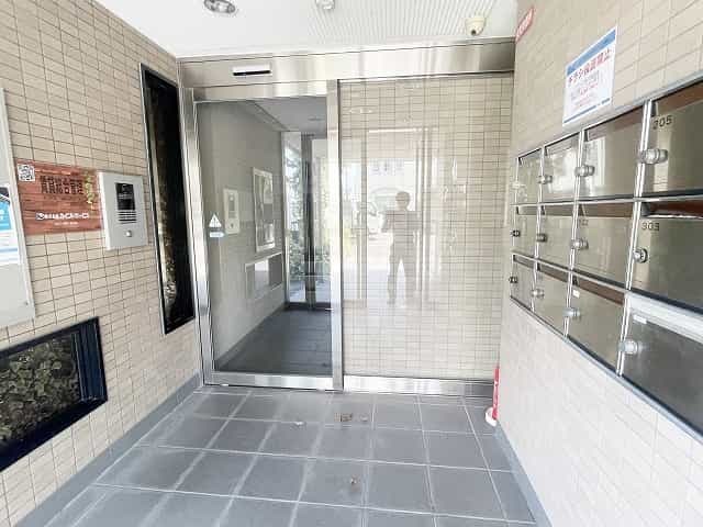 メゾンエスプリの共用部写真2番目