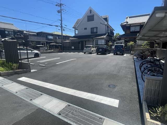 ジュネスエアリーの共用部写真6番目
