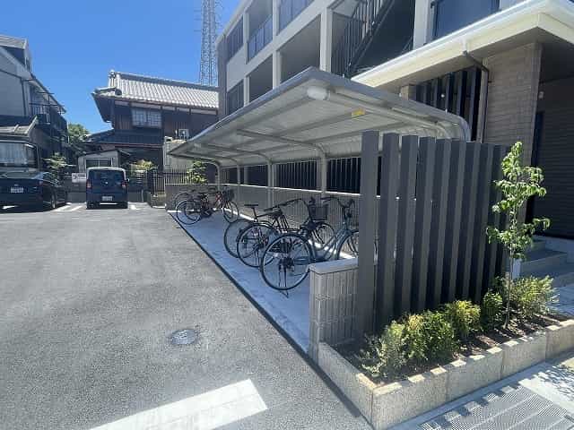 ジュネスエアリーの共用部写真3番目